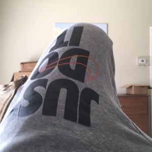 Meet your Posher, Ernest